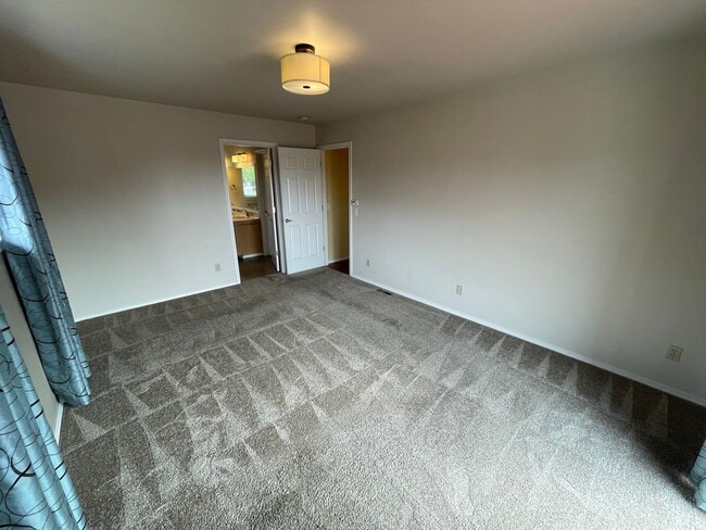 Building Photo - 4412 Bryce Dr
