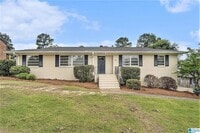 Building Photo - 3137 Woodhaven Dr