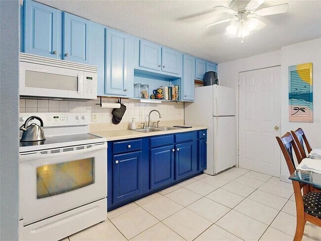 Building Photo - Charming 2-bedroom, 1-bath home