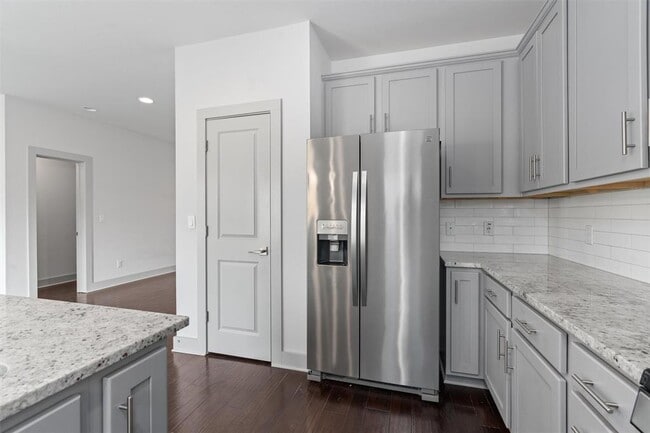 Building Photo - 2057 Local Rebel Lp