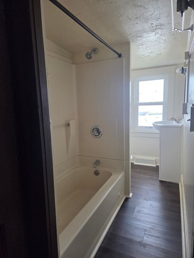 Building Photo - 320 Atlantic Ave