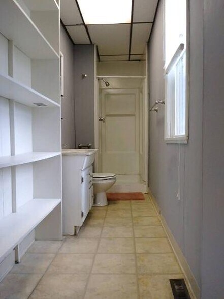 Building Photo - 9 Laird Ave