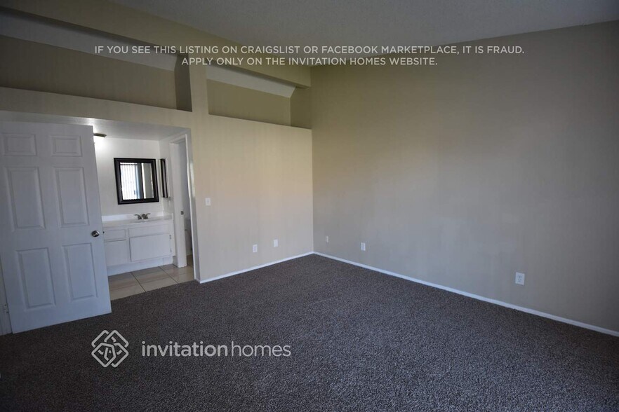 Building Photo - 1101 Oakwood Ave