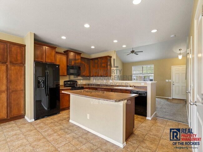 Building Photo - 1620 Kelmsley Ct