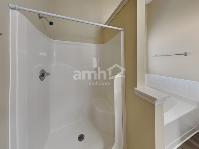 Building Photo - 3705 Sidda Way