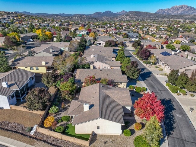 Building Photo - 3 Bedroom, 2 Bath Home in Prescott!