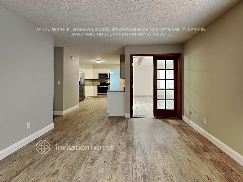 Building Photo - 4060 Charro Dr