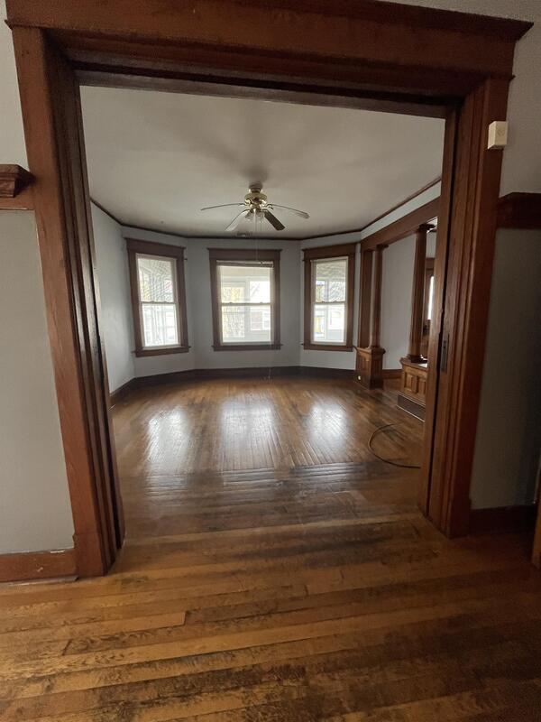 Building Photo - 20 Besch Ave