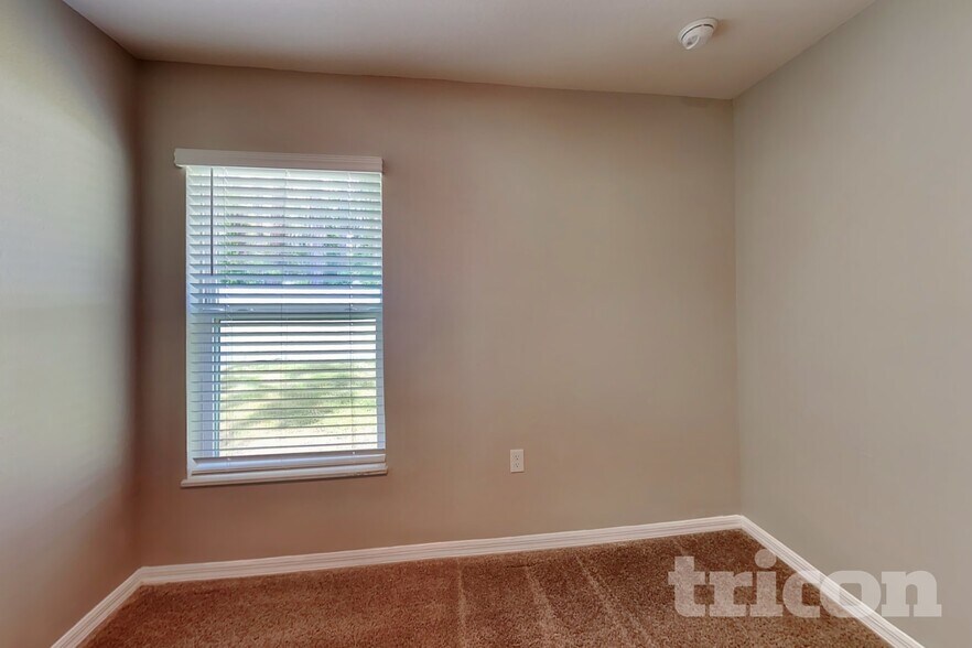 Building Photo - 443 Underwood Trl