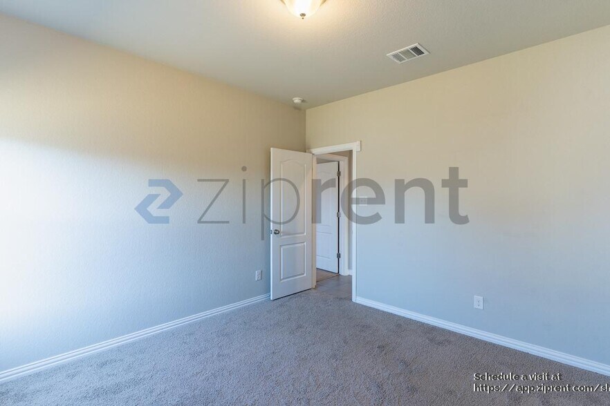 Building Photo - 20020 Rhiannon Ln