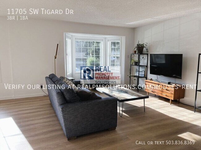 Building Photo - 11705 SW Tigard St