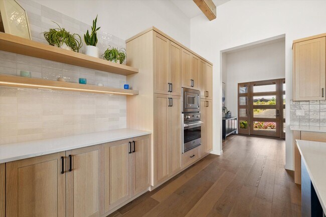 Building Photo - Tetherow Luxury 4 Bedroom Home