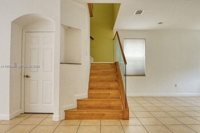 Building Photo - 12193 SW 124th Ct