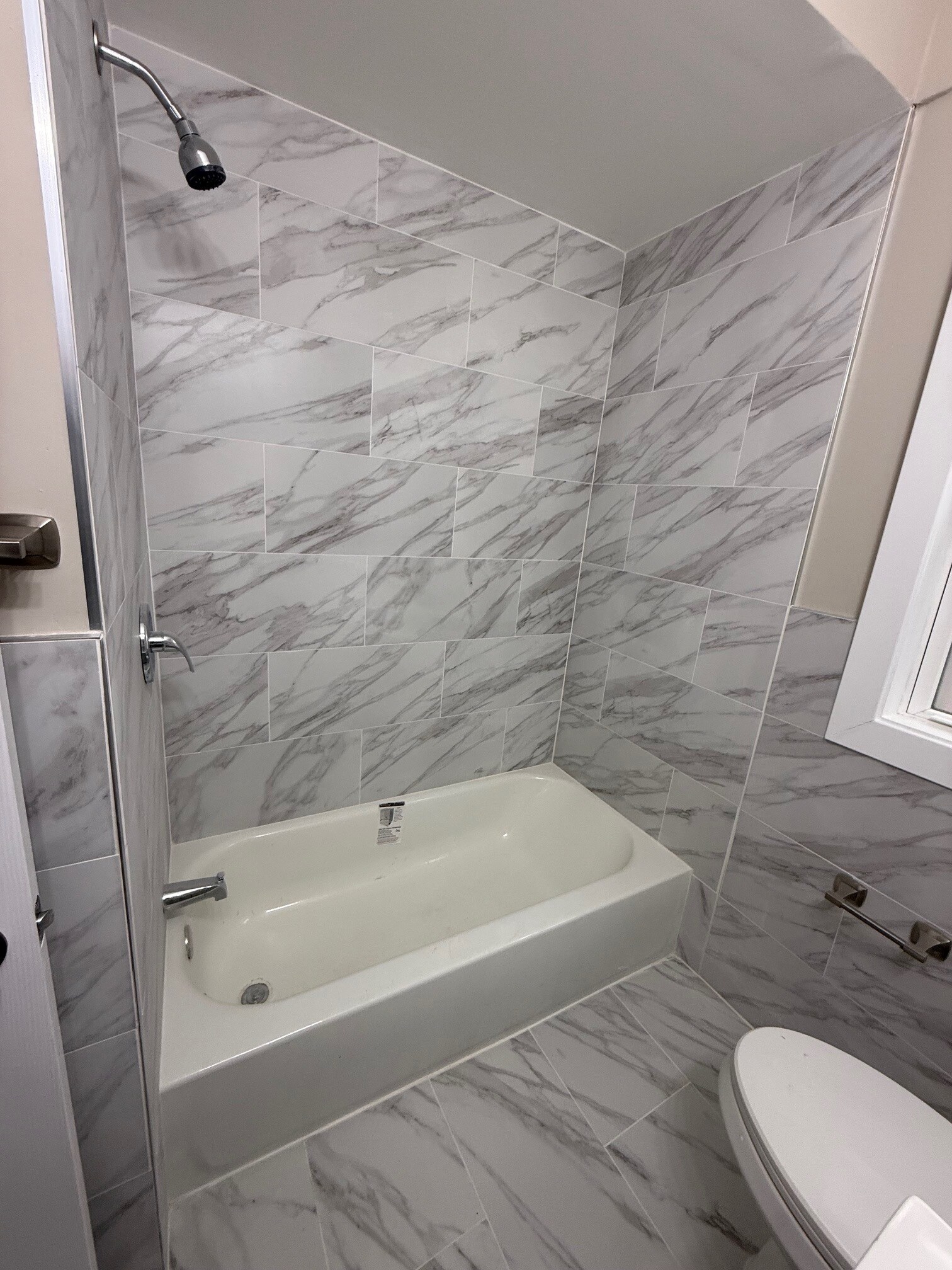 Building Photo - 10154 S Calumet Ave