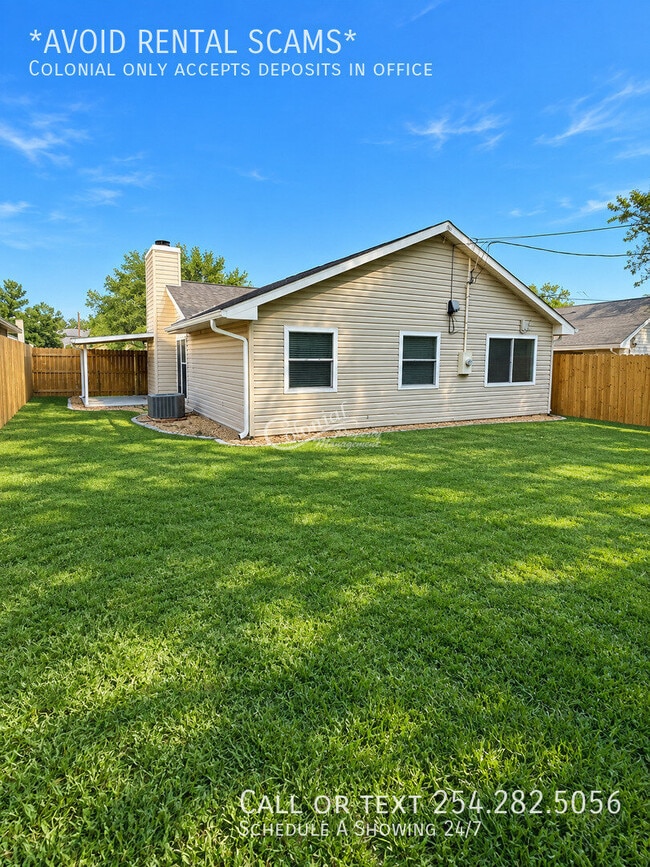 Building Photo - 2210 Cimmaron Dr