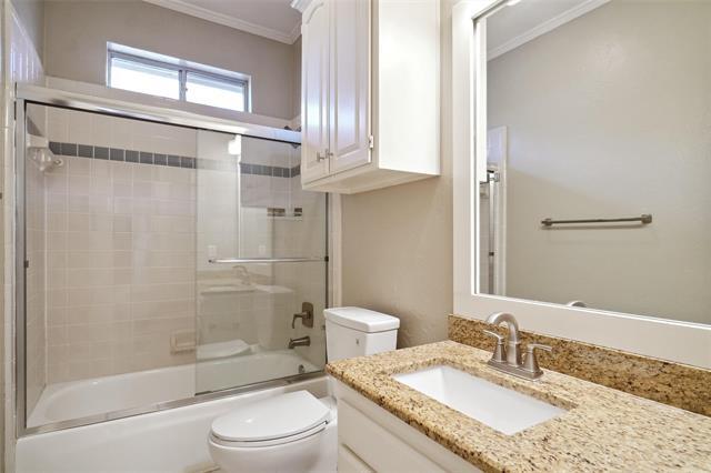 Building Photo - 300 Timber Lake Dr