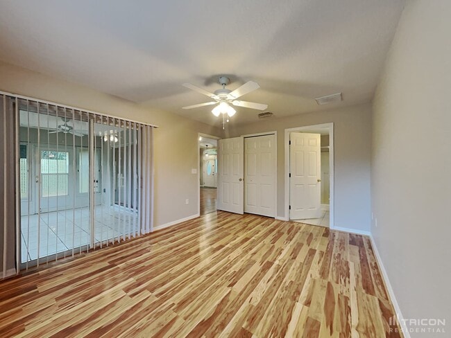 Building Photo - 6534 Covewood Dr