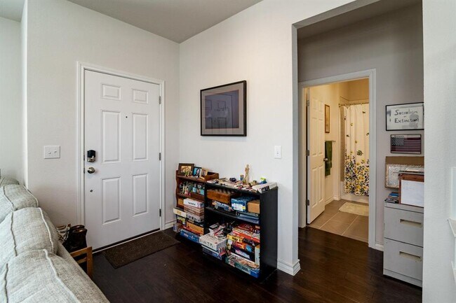 Building Photo - 5300 Mulberry Grove Ln
