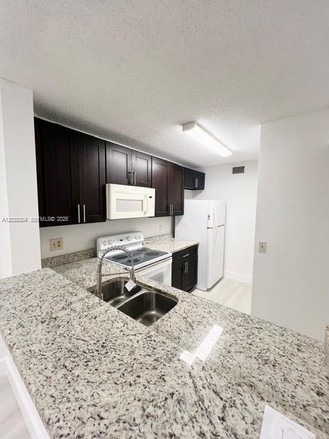 Building Photo - 10773 Cleary Blvd