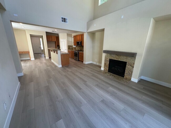 Building Photo - 2397 Tamalpais Ave