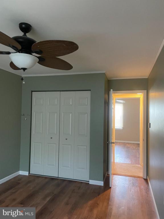 Building Photo - 5400 Oxford Dr