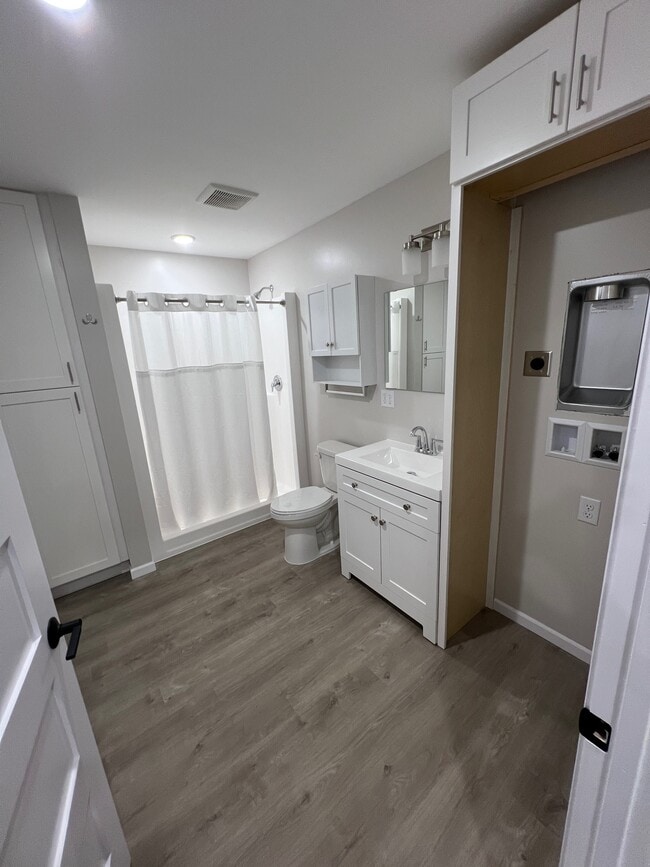 Building Photo - 1112 Arctic St