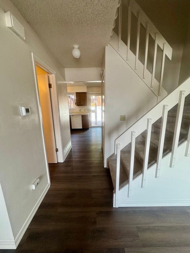 Building Photo - 4710 N Carefree Cir