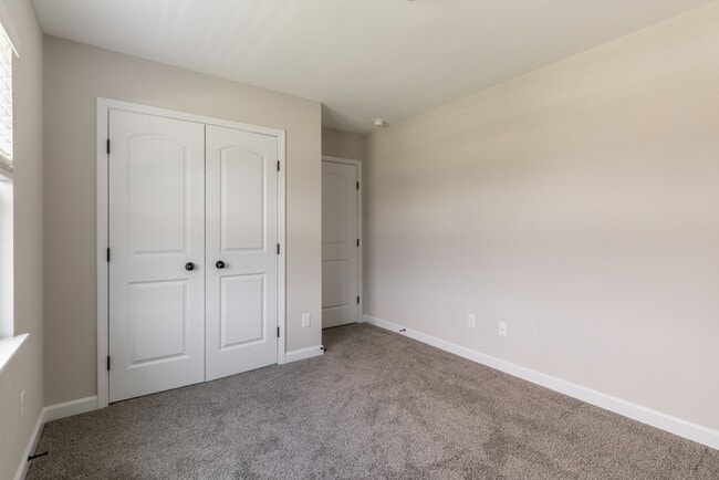 Building Photo - 4 Bedroom Home in Holly Ridge for Rent