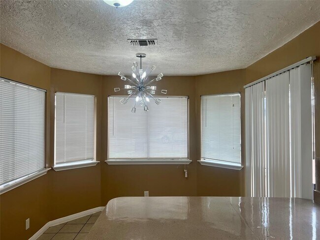 Building Photo - 7831 Redgate Cir