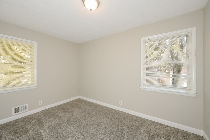 Building Photo - 627 Grayson Pkwy