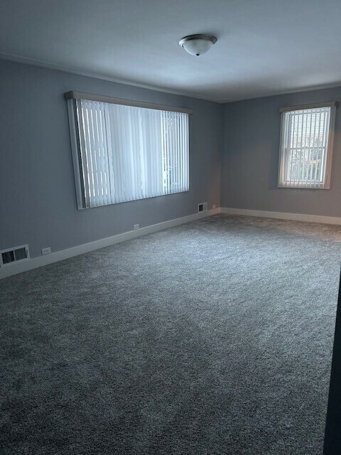 Building Photo - 4119 Hillsdale Ave NE