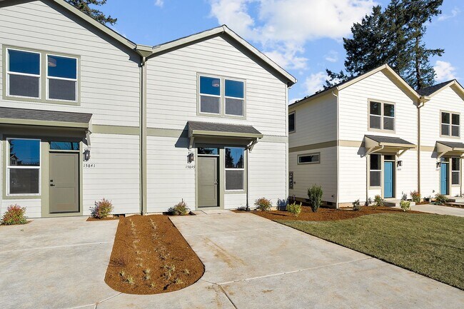 Primary Photo - 2 Weeks Free Rent W/ Approved Application ...