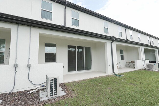 Building Photo - 4417 Small Creek Rd