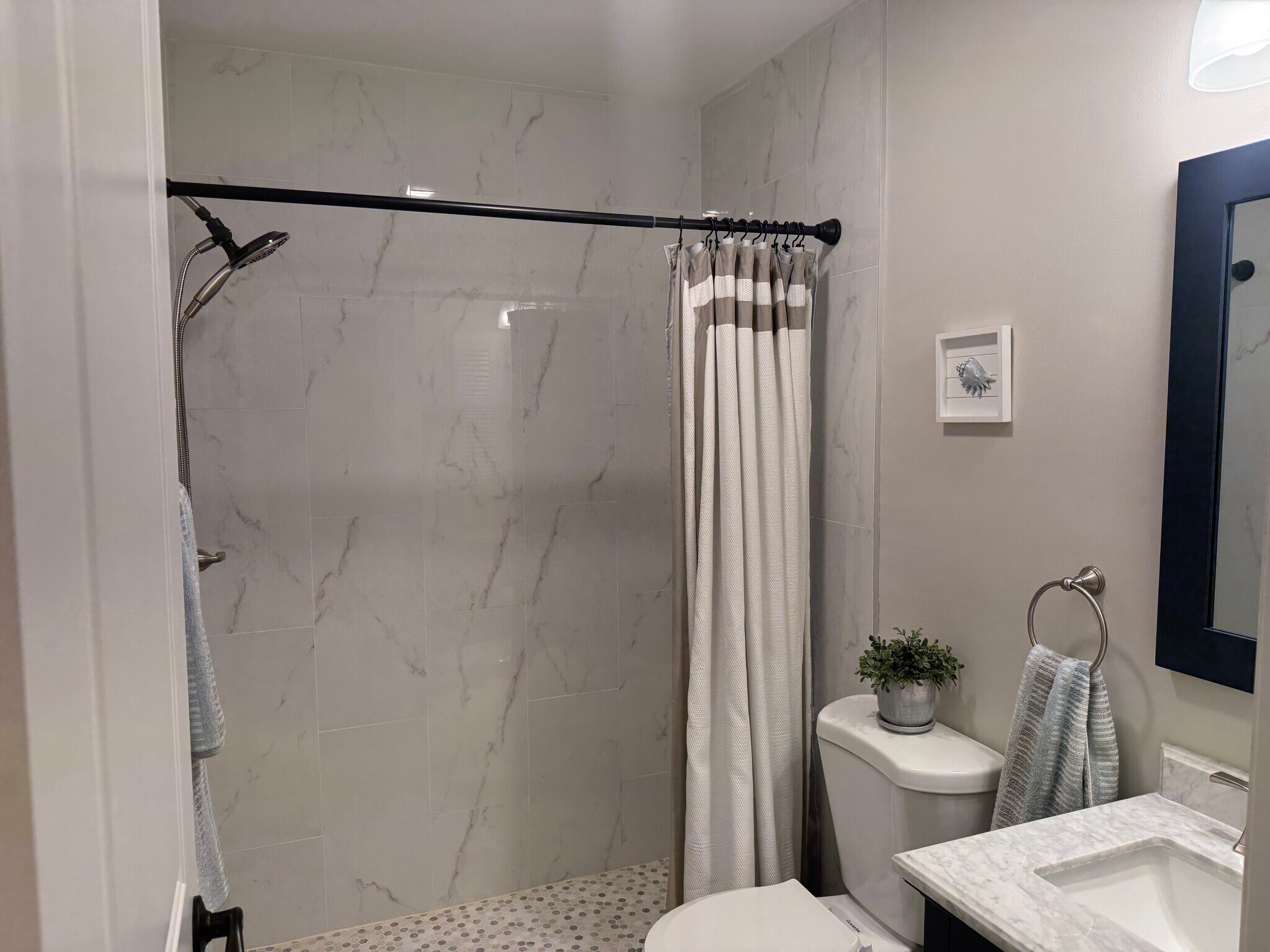 Building Photo - 5118 SW Courtyards Way