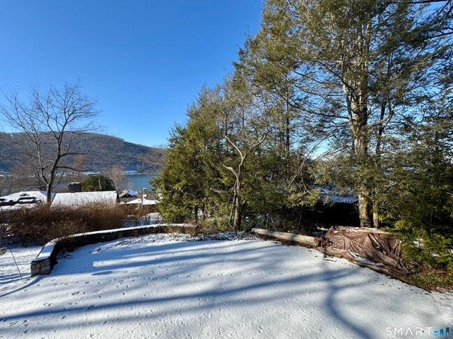 Building Photo - 10 Sunset Trail