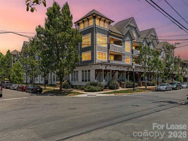 Building Photo - 301 E Tremont Ave