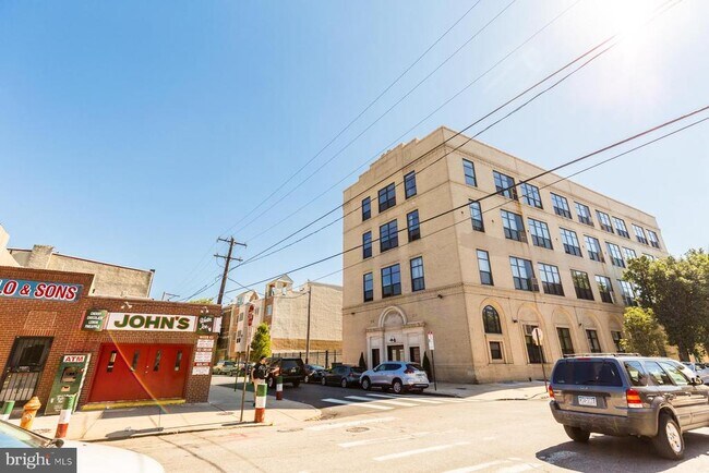 Building Photo - 849 S 7th St