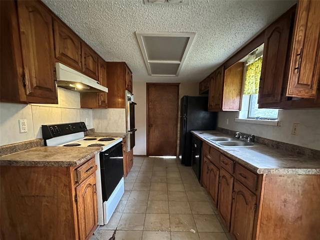 Building Photo - 305 Marriott Ln