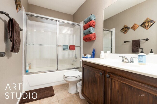 Building Photo - 835 Mesquite Springs Dr