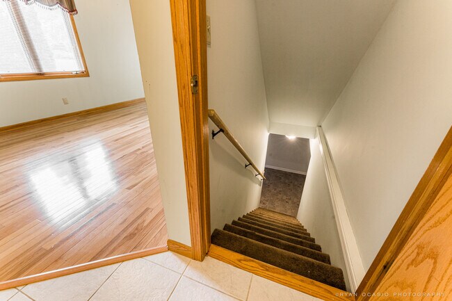 Building Photo - 113 Andresen Ct