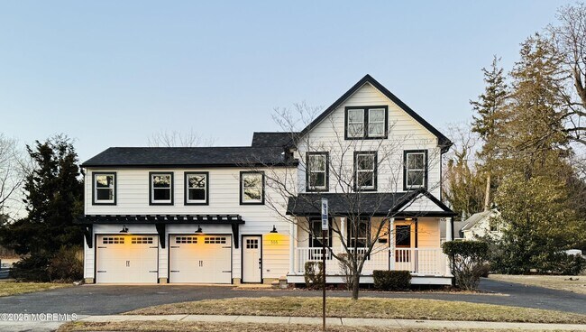 Building Photo - 555 Cedar Ave