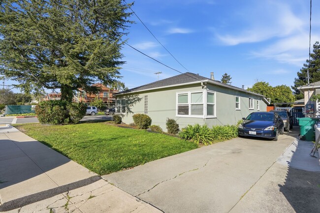 Building Photo - 811 Mission St