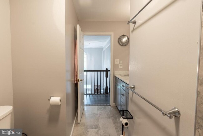 Building Photo - 6004 Glenn Station Ct