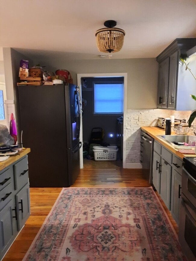 Building Photo - $2,500 - 4 Bedroom, 2 Bathroom Unfurnished Home in the Balsam Community