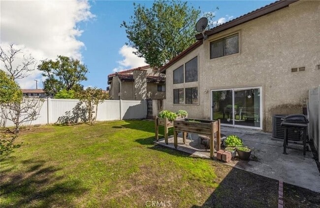 Building Photo - 11896 Los Alisos Cir