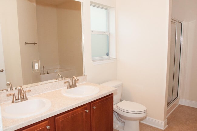 Building Photo - 171 Secret Dr