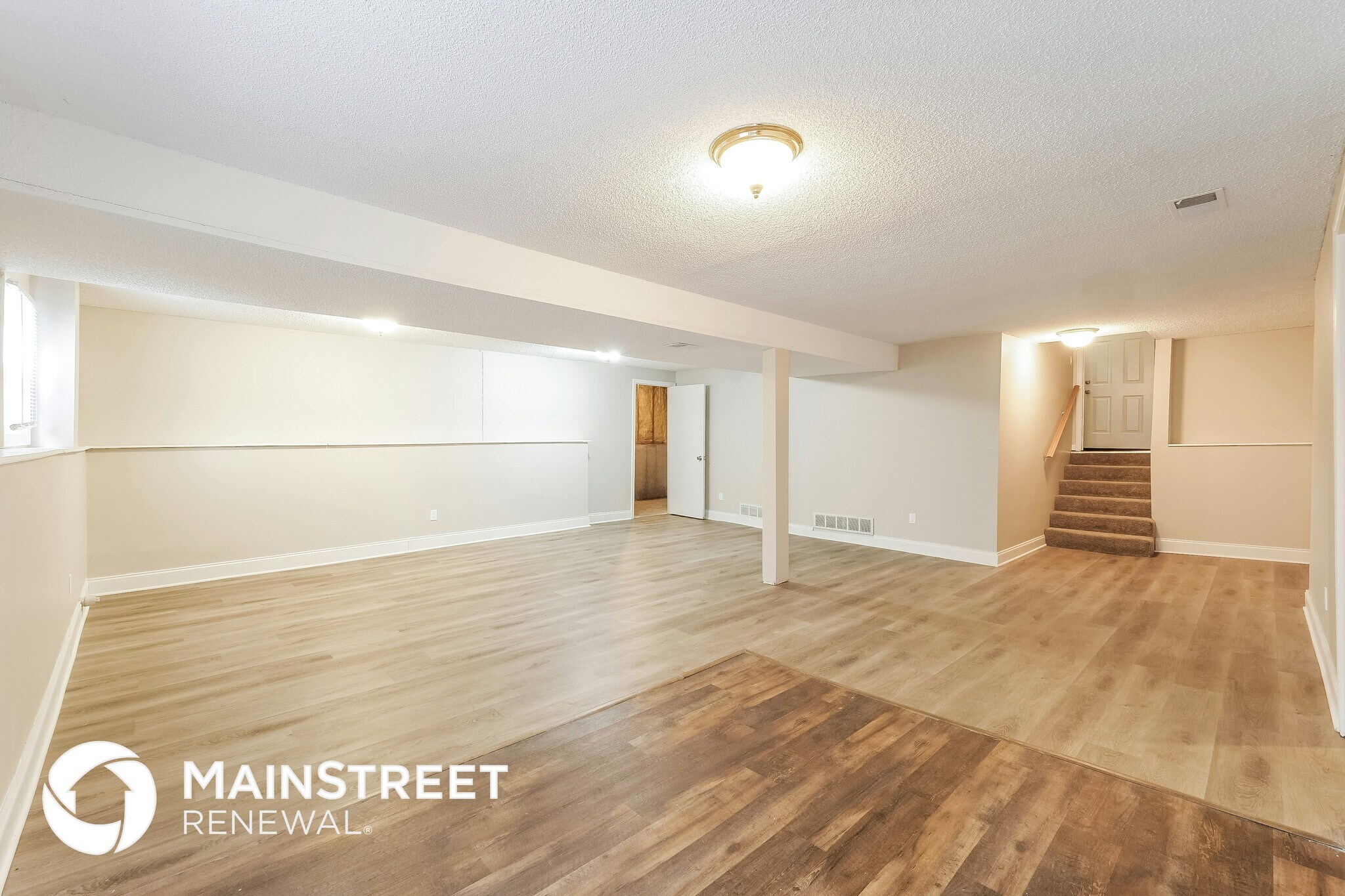 Building Photo - 15347 Newton Dr