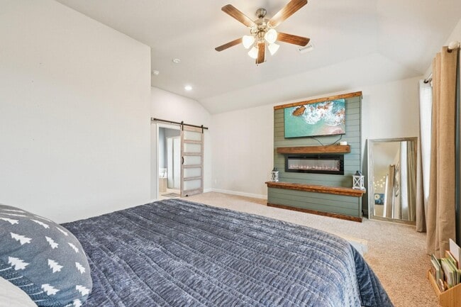 Building Photo - 2406 Harborwood Ct