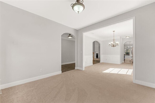 Building Photo - 3329 Rosecliff Trace NE