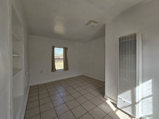 Building Photo - 739 Montez Pl